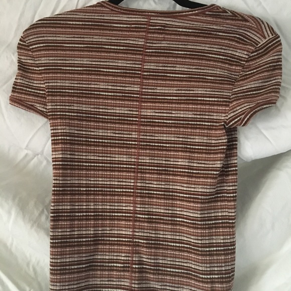 Brown Urban Outfitters short sleeved shirt - Picture 5 of 6